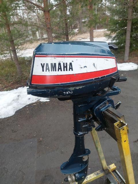 Yamaha perämoottori 5 hv irtotankilla