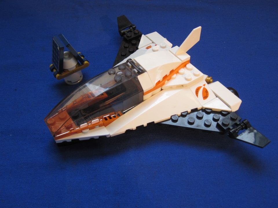 Lego lentäviä aluksia