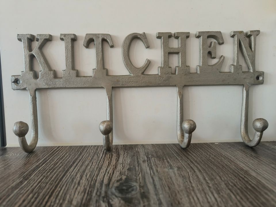 Kitchen ripustin
