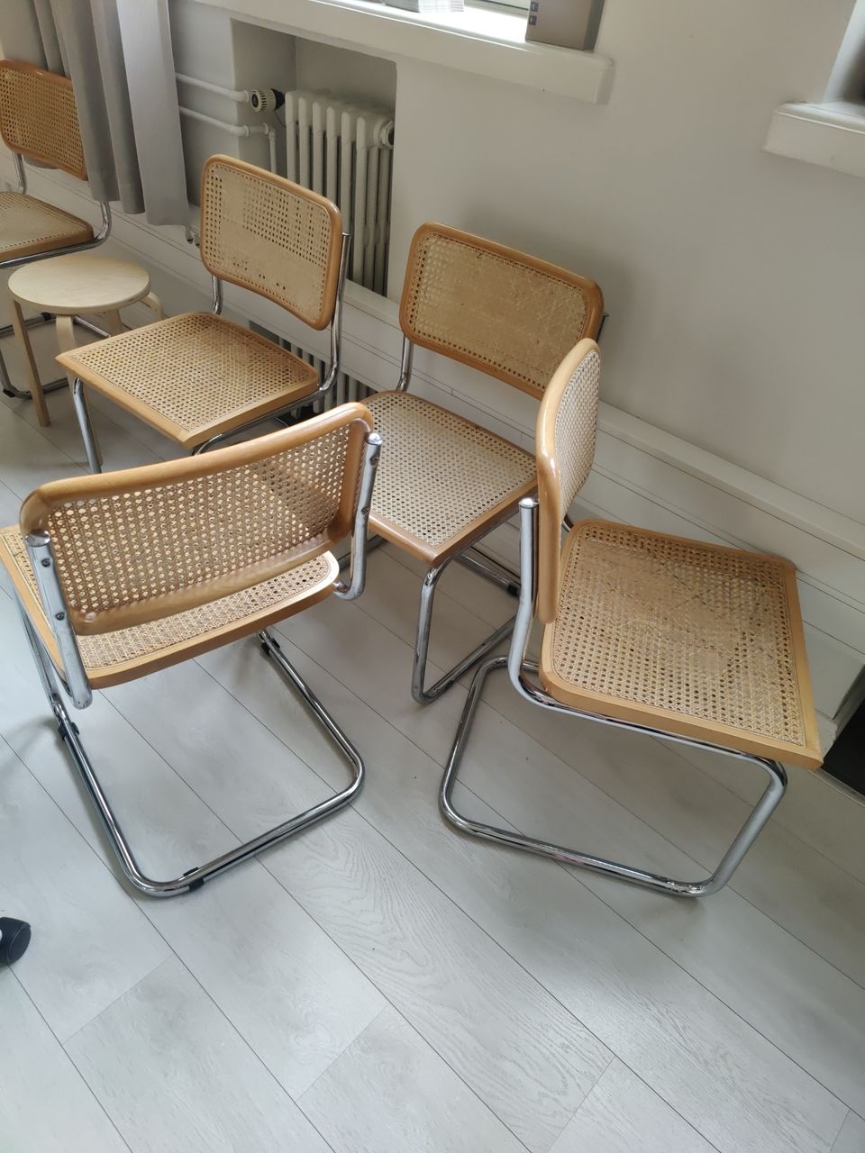 Tuolit -  Chairs