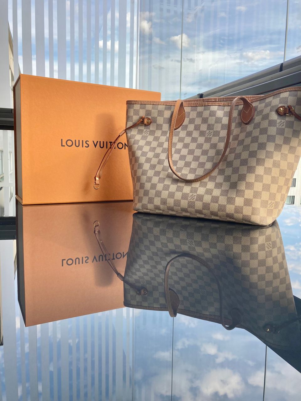 Louis Vuitton Neverfull MM Damier Azur Beige