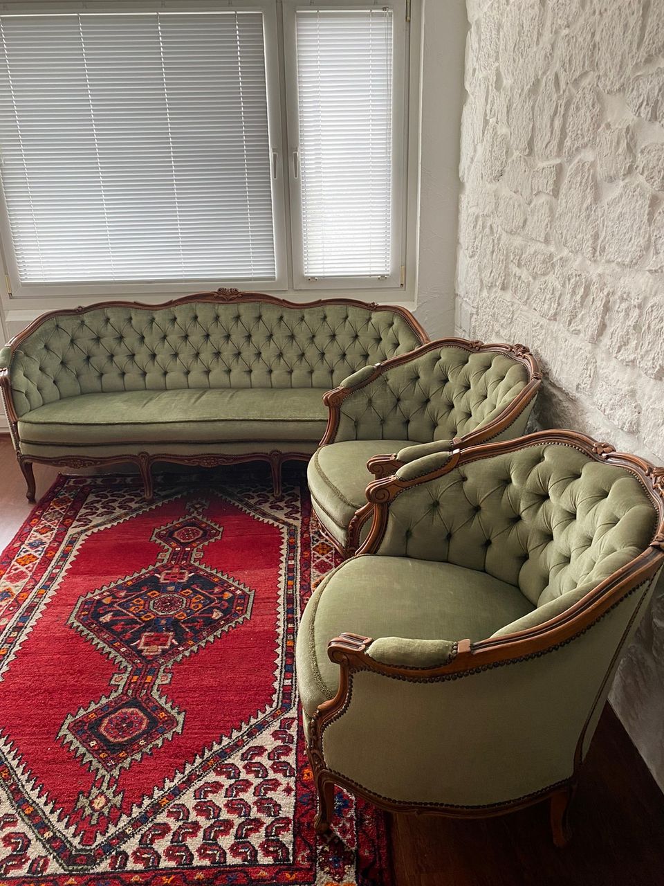 Antiikki sohva ja 2 kpl nojatuoleja