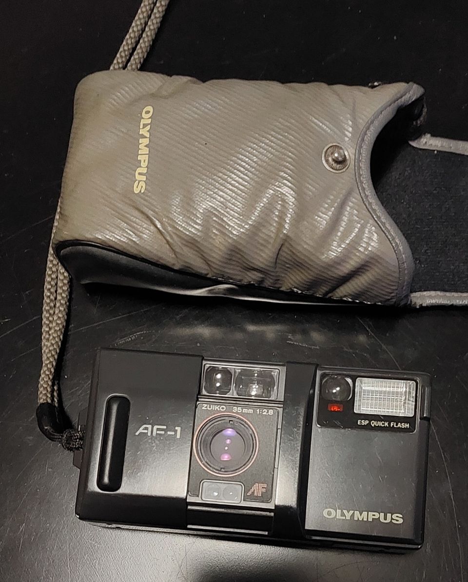 Olympus AF-1 kamera