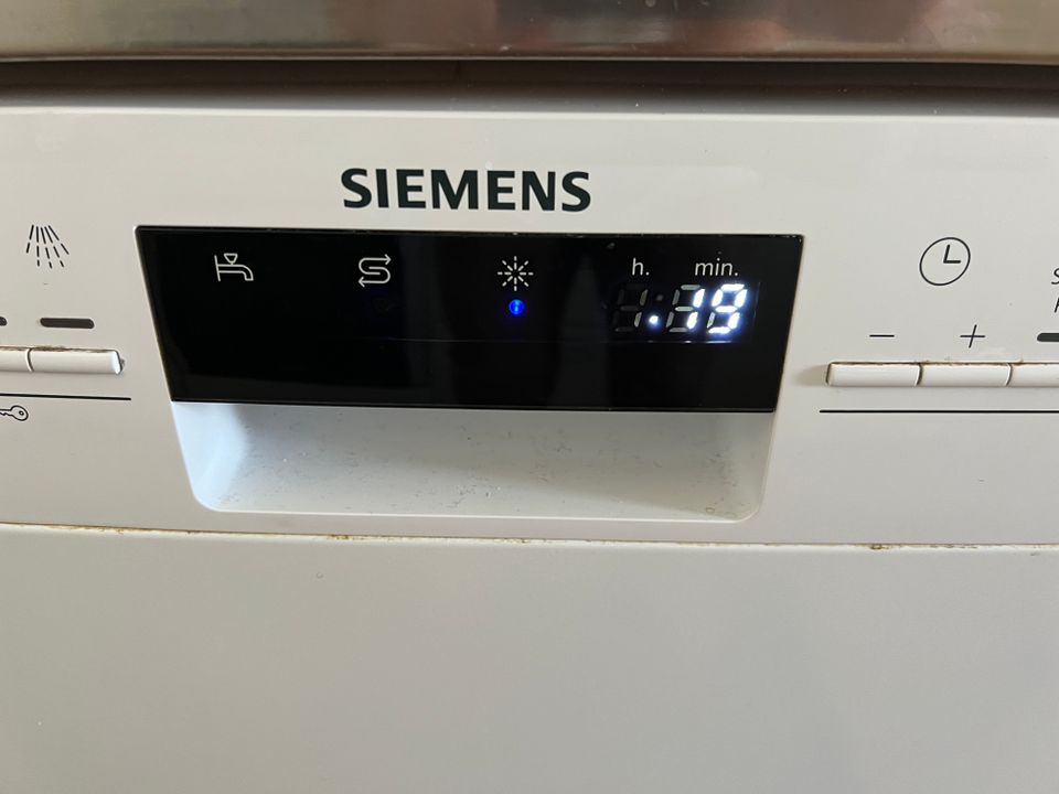 Astianpesukone Siemens IQ300