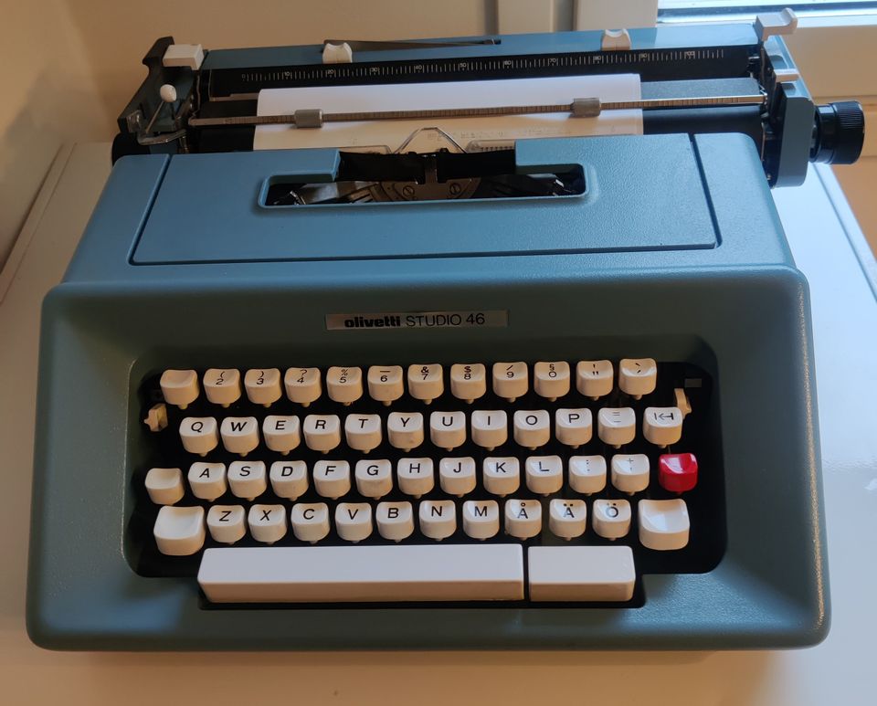 Olivetti studio 46 kirjoituskone