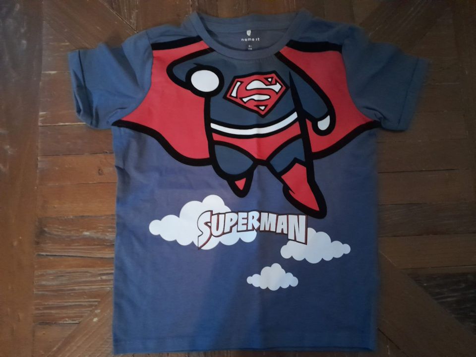 Superman t-paita, uusi
