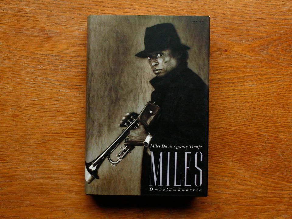 Miles Davis & Troupe - Miles omaelämäkerta