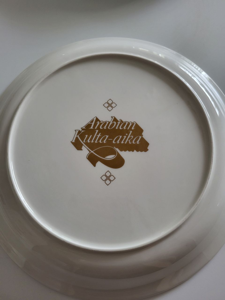 Arabia kulta-aika lautaset