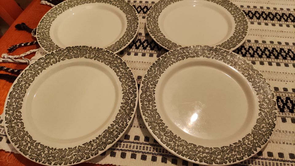 Arabia Tapio syvät lautaset 4 kpl