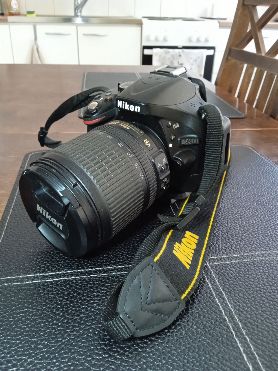 Nikon D5200