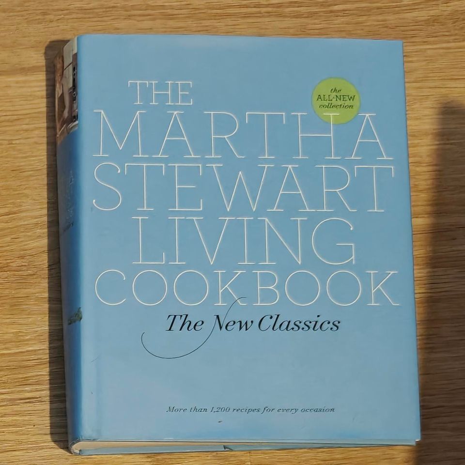 Martha Stewart living cookbook the new classics