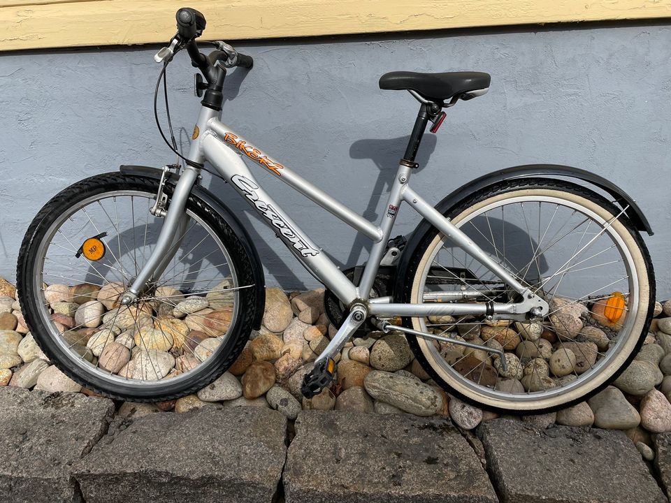 24” Crescent Bikerz 7-vaihteinen polkupyörä