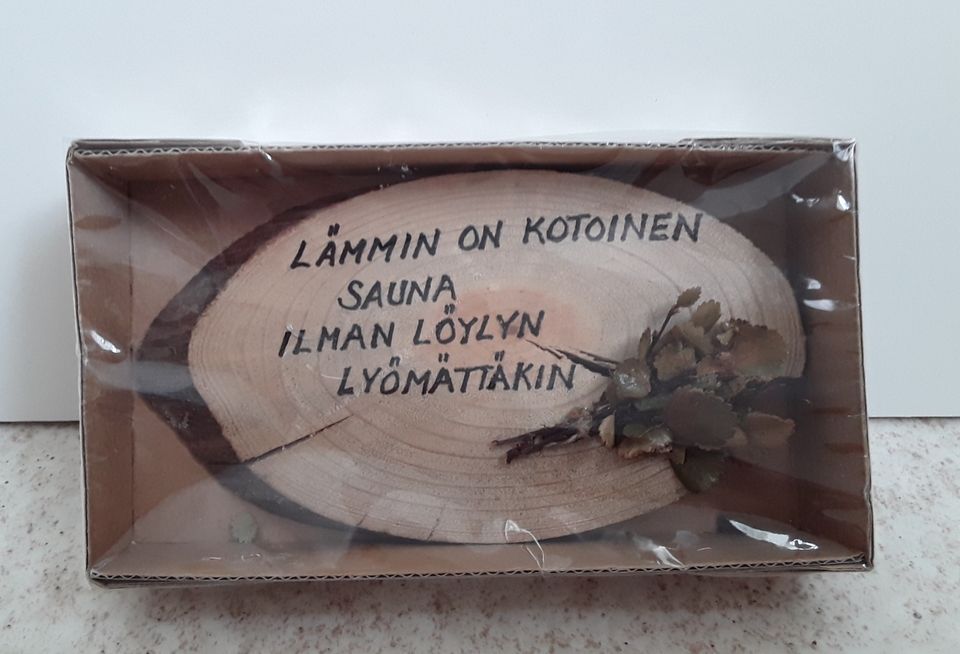 Saunan ovikoriste, käsityötä