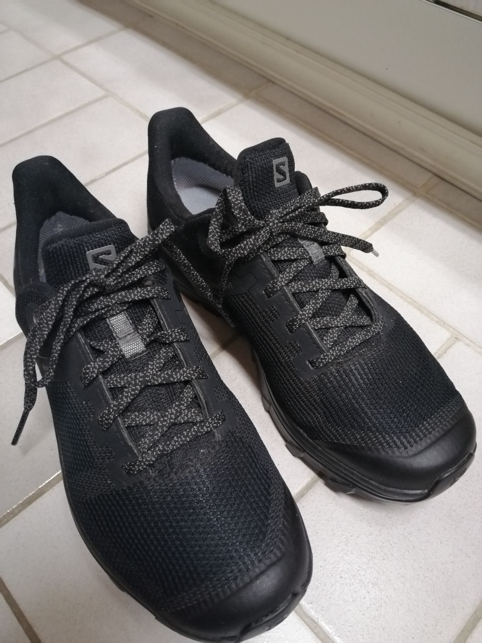 Salomon Goretex-kengät, koko 40