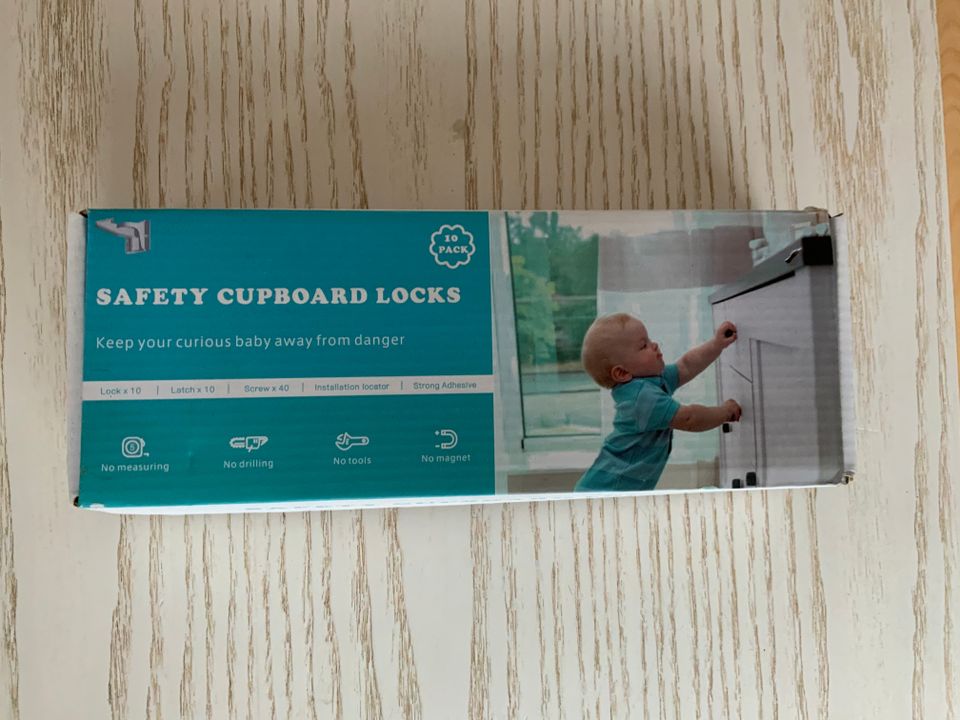 Uudet Caapin lukot/ Safety cupboard locks