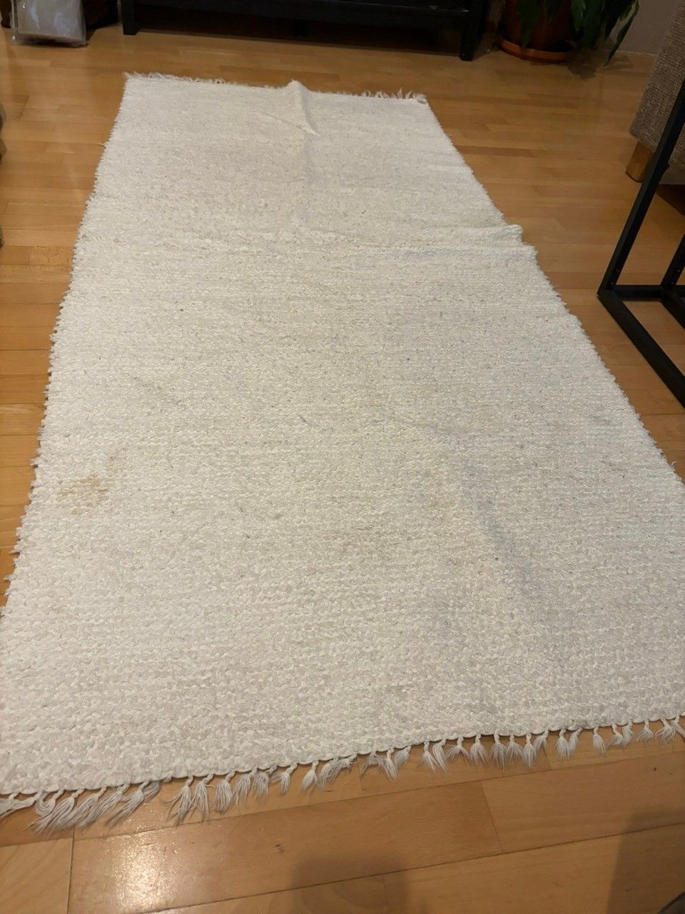 Valkea matto