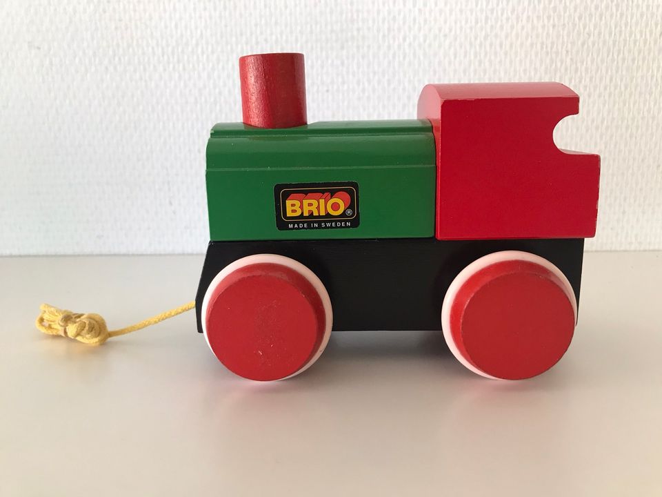 Brio puinen juna