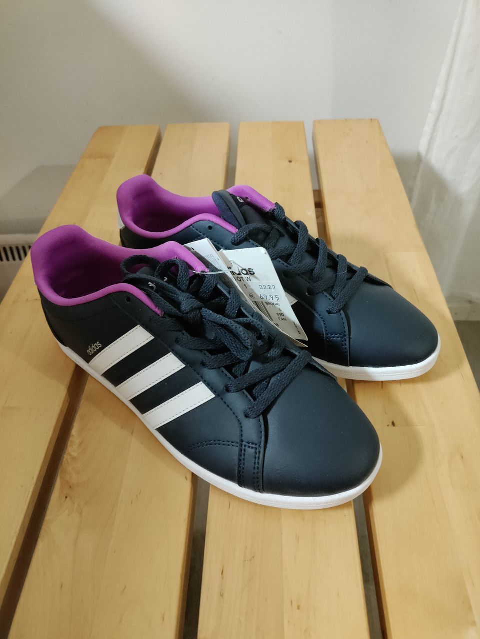 Adidas uudet kengät 38