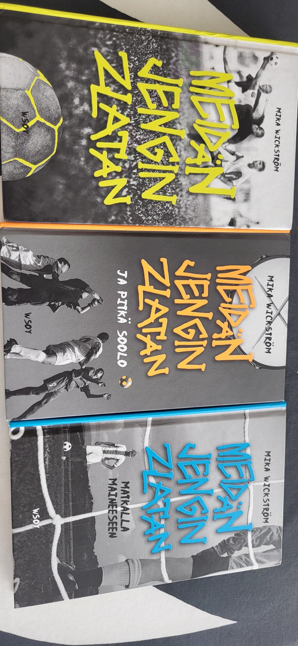 Meidän jengin Zlatan 3 kirjaa sarja