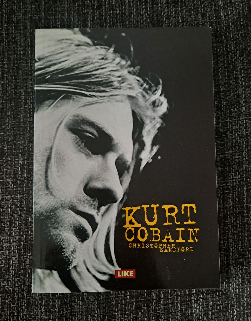Jättipokkari Kurt Cobain