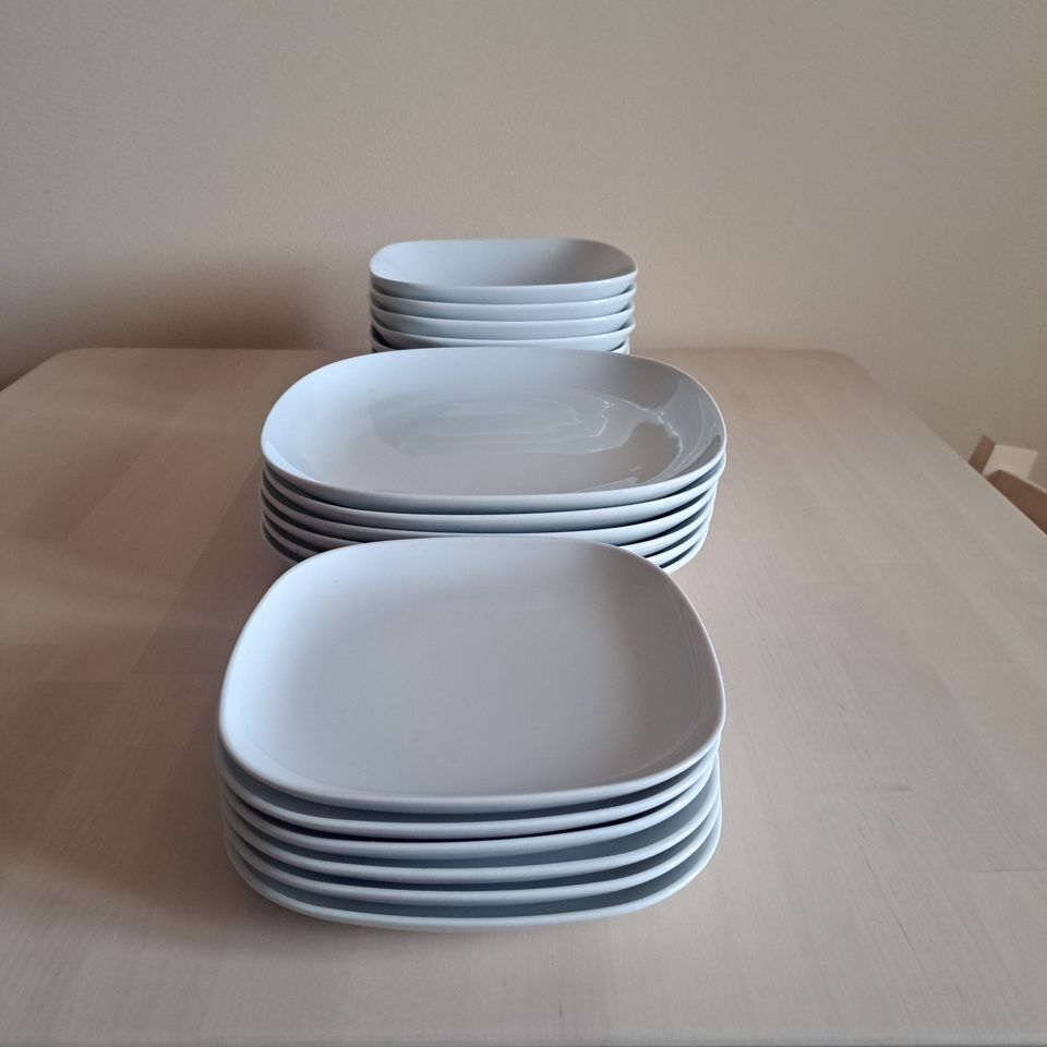 Tableware set/astiasto