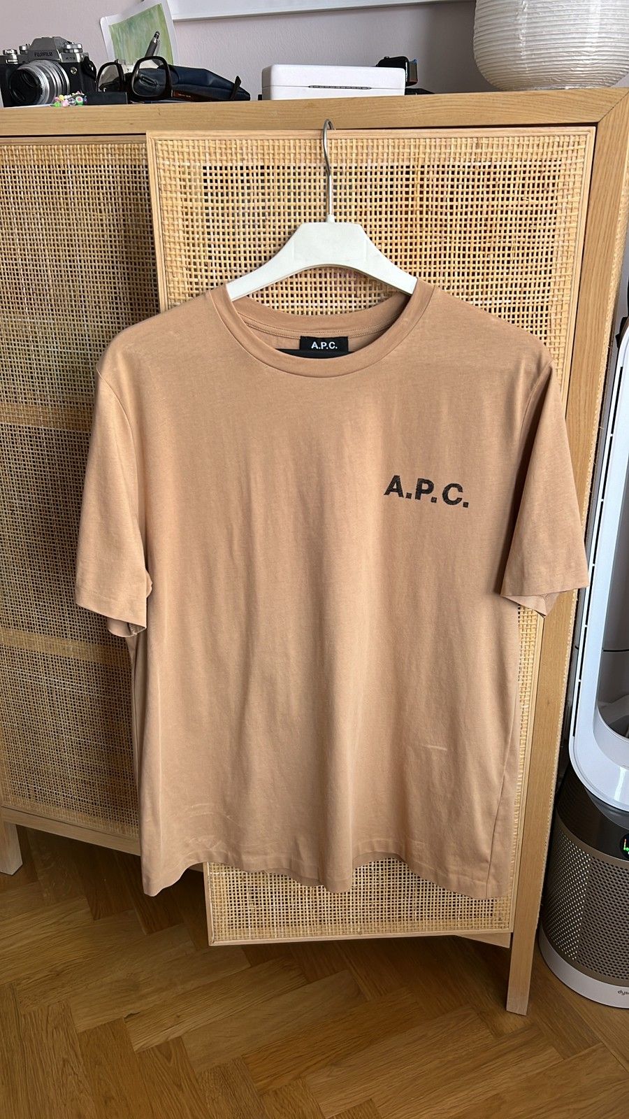 APC miesten t-paita, käyttämätön, L/M