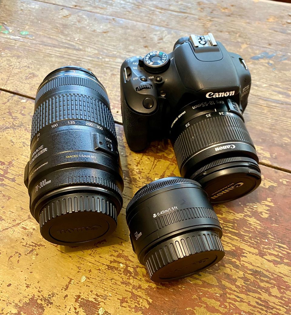 Canon EOS 600D kolmella linssillä