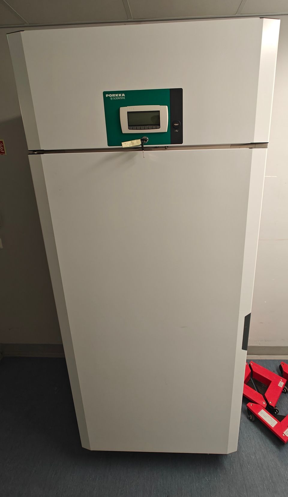 Porkka ISO jääkaappi