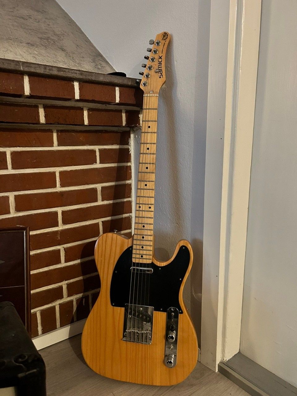 Samick Telecaster sähk. kitara, epiphone valve junior vahvistin