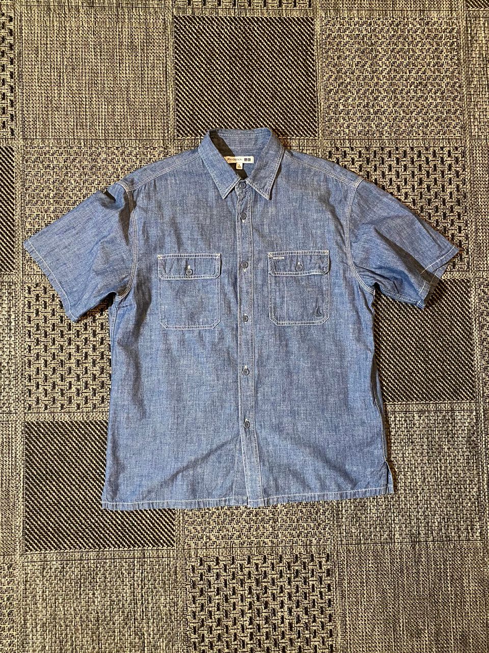 UNIQLO JW ANDERSON mens M reg (S tag) quality chambray shirt 100%cotton