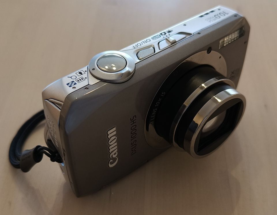 Canon IXUS 1000 HS -digikamera