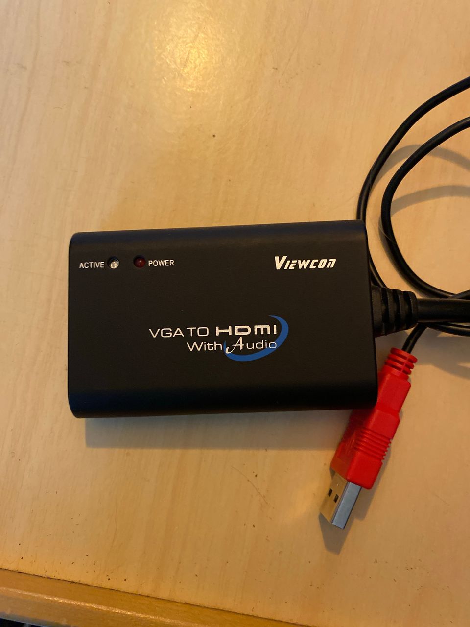 VGA to HDMI adapteri