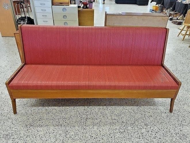 Tiikkirunkoinen sohva, sohva 50-luku