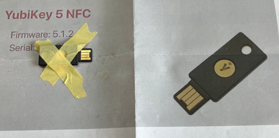 Yubico YubiKey 5 NFC