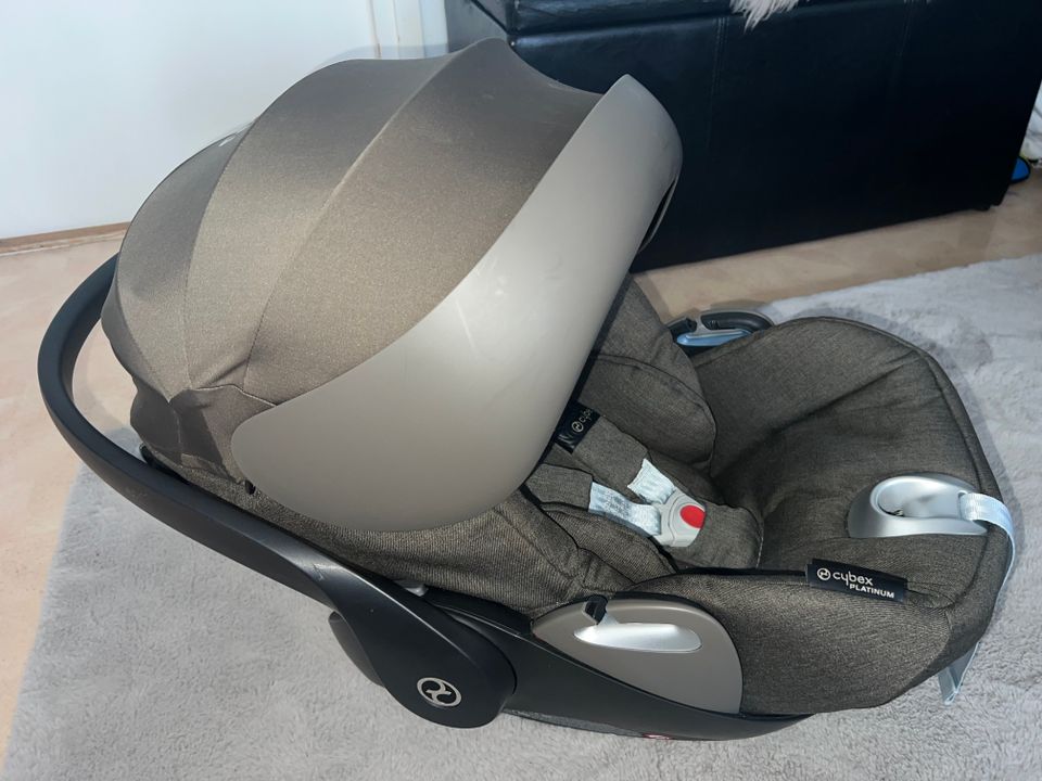 Cybex Cloud Q Plus turvakaukalo