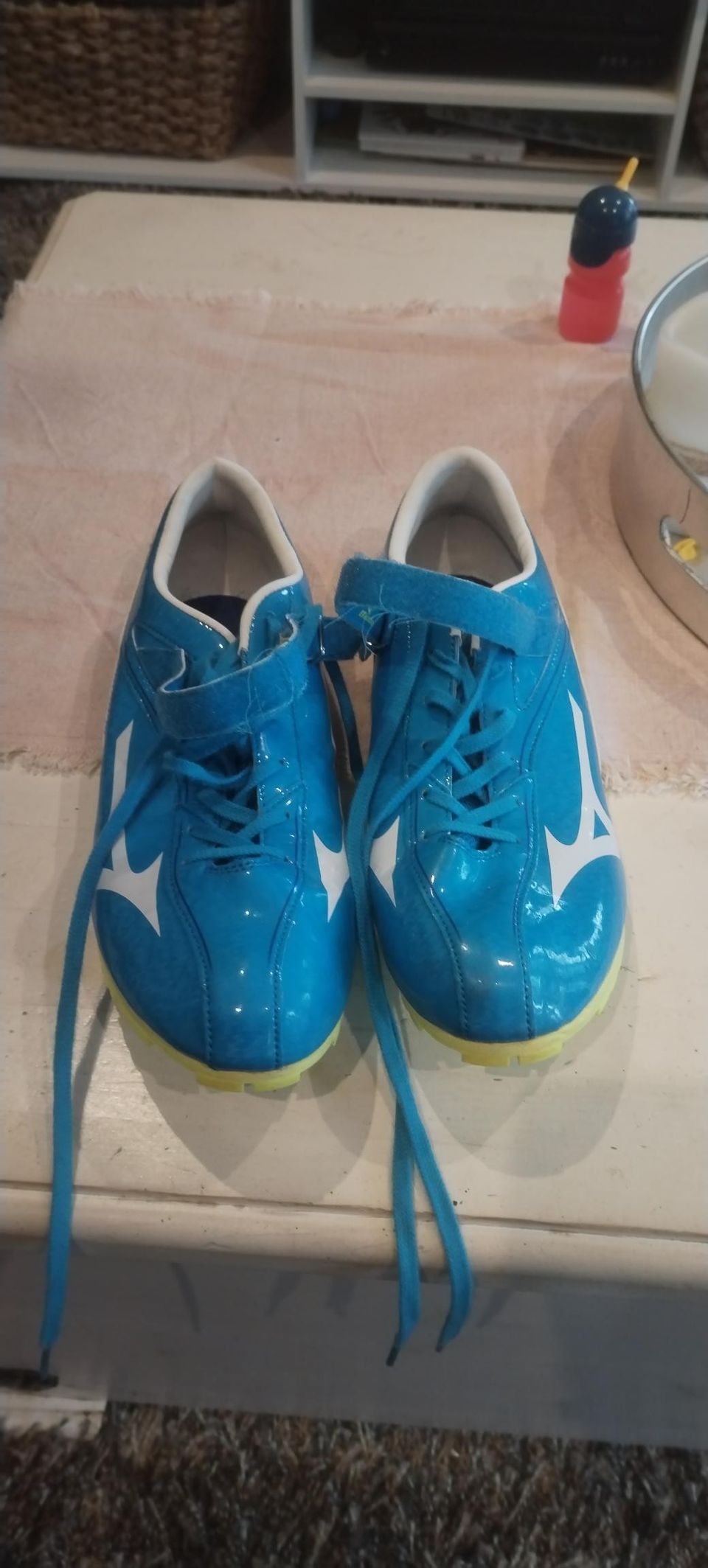 Mizuno geo cyclone piikkarit 44