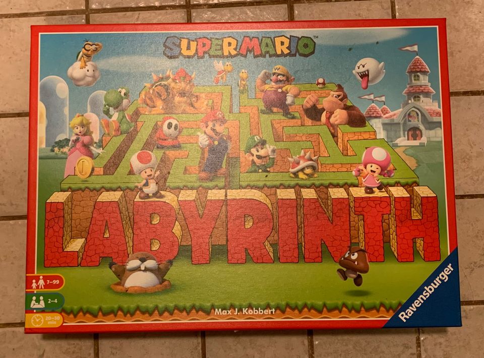 Muuttuva labyrintti Super Mario -lautapeli