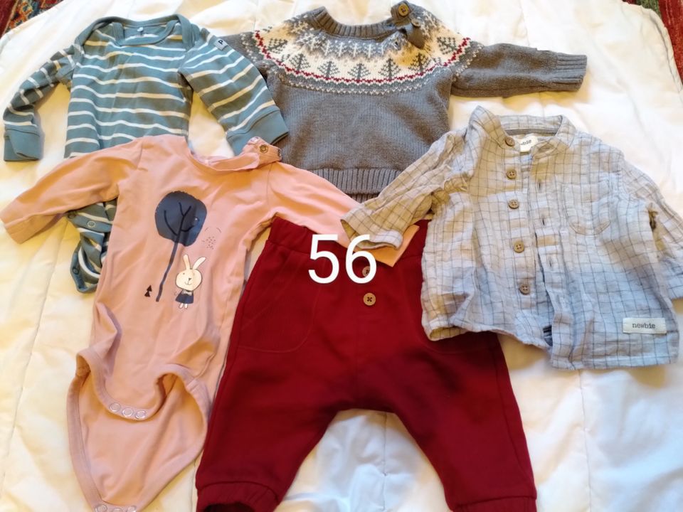 Vauvan vaatteita koko 56