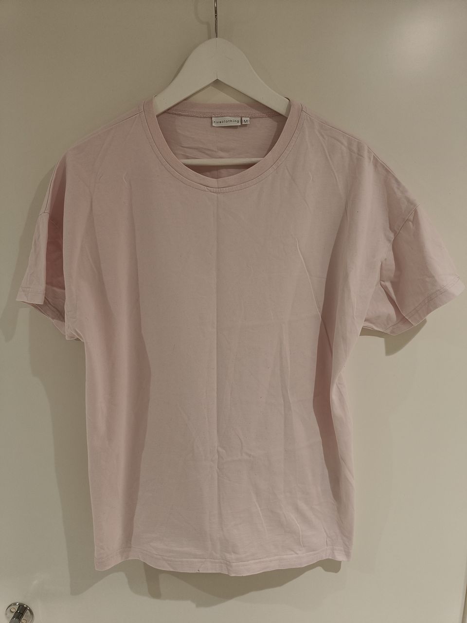 Riva Clothing Vaaleanpunainen T-paita (koko M)