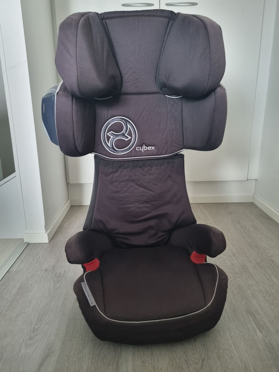 Turvavyöistuin Cybex Solution X2-fix (isofix/turvavyö kiinnitys)