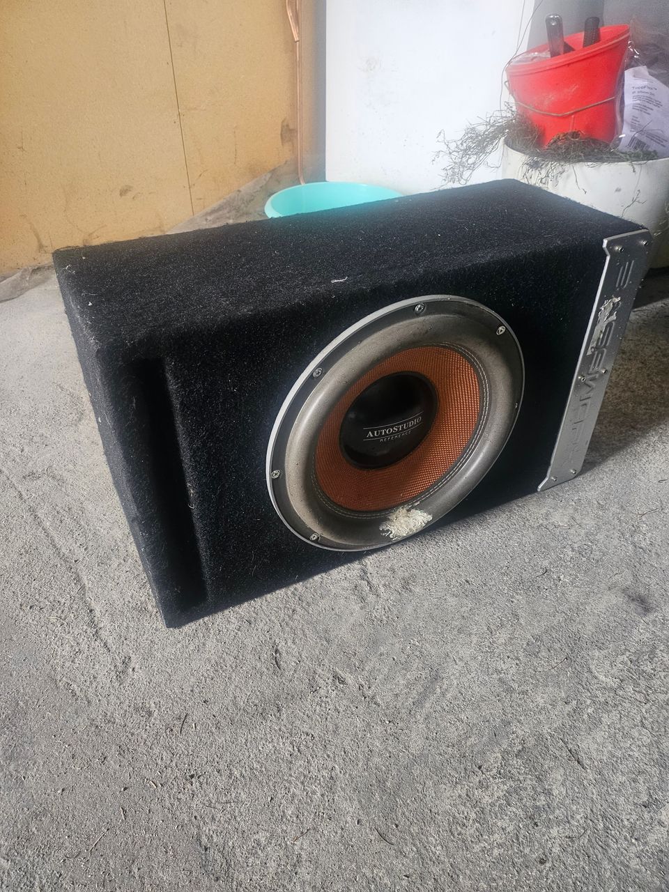 Subwoofer