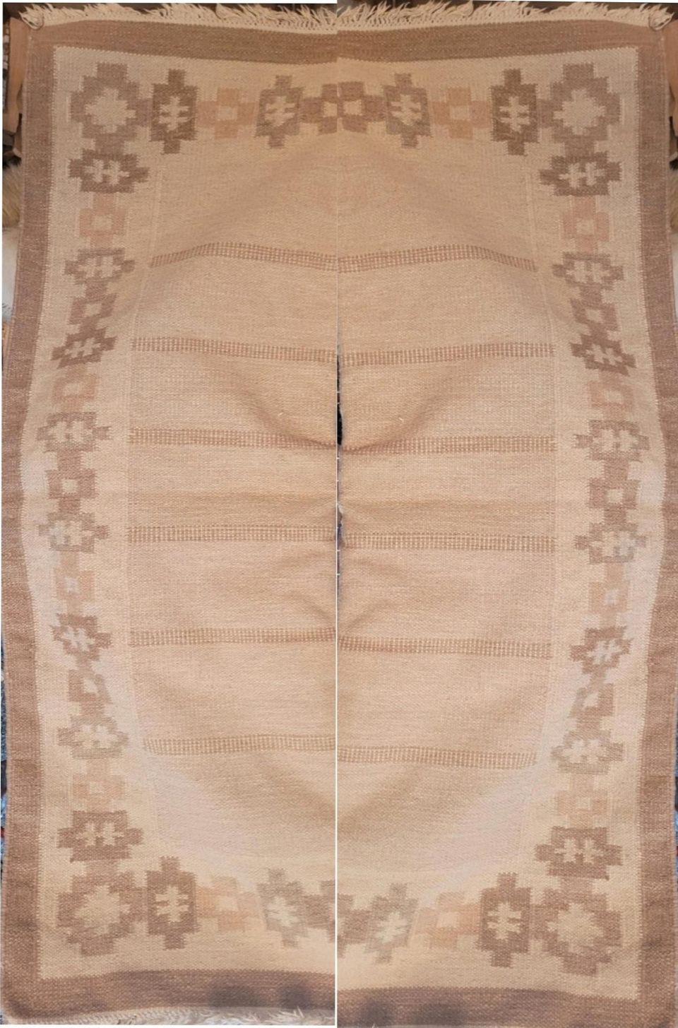 Vaalea villamatto / kelim 195 x 145 cm