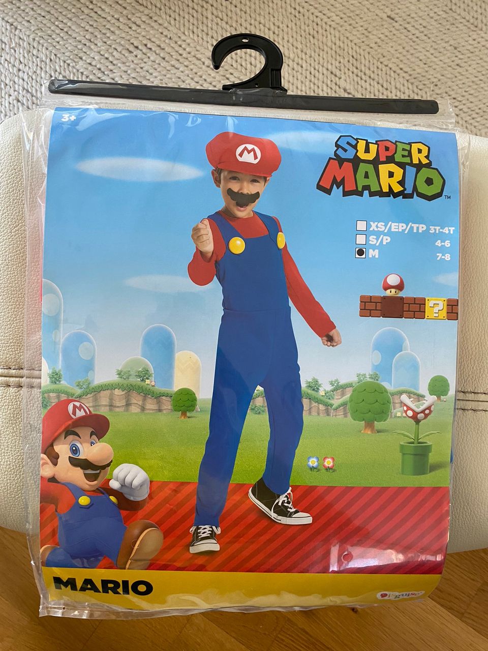 Super Mario naamiaisasu 7-8v