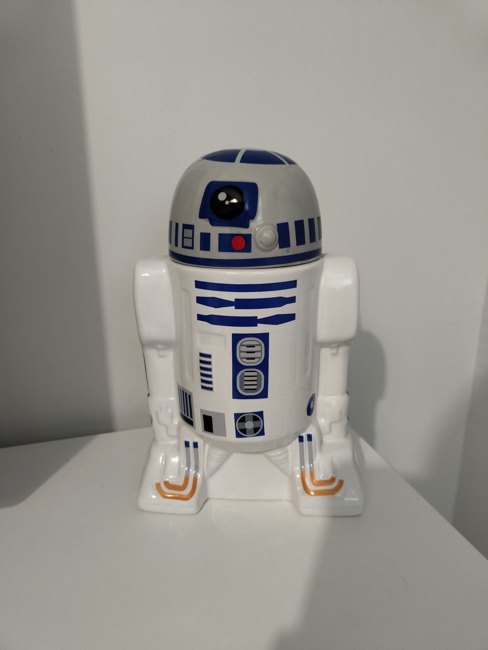 R2D2 keksipurkki