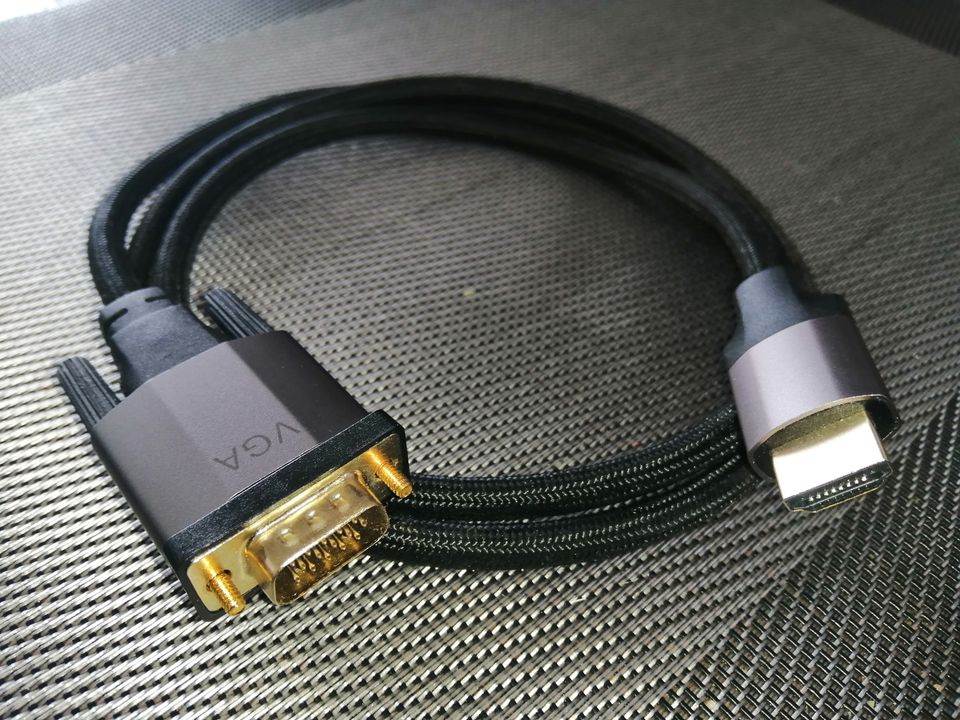 HDMI-VGA -kaapeli