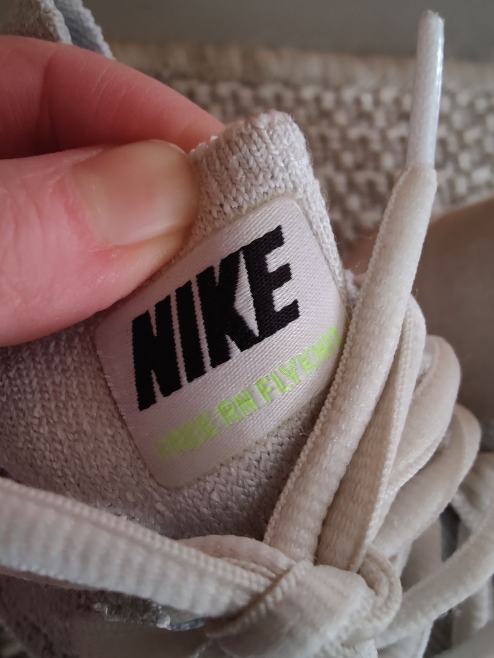 Nike free run flyknit