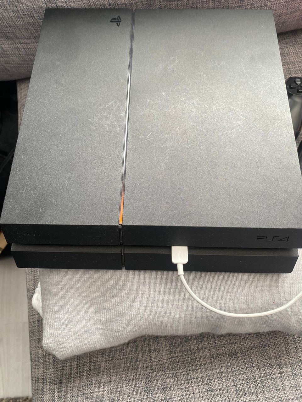 Playstation 4 1 GB