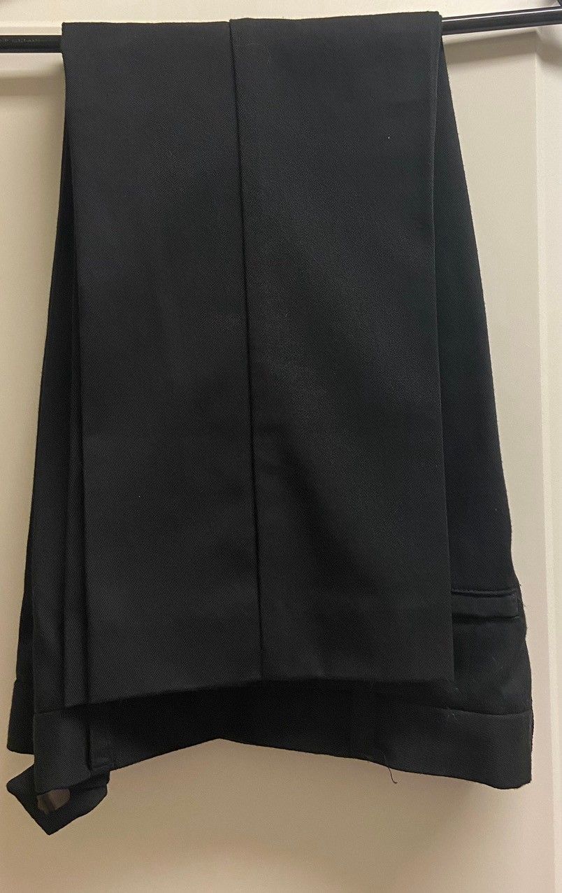 Poikien puvun housut (128 cm)
