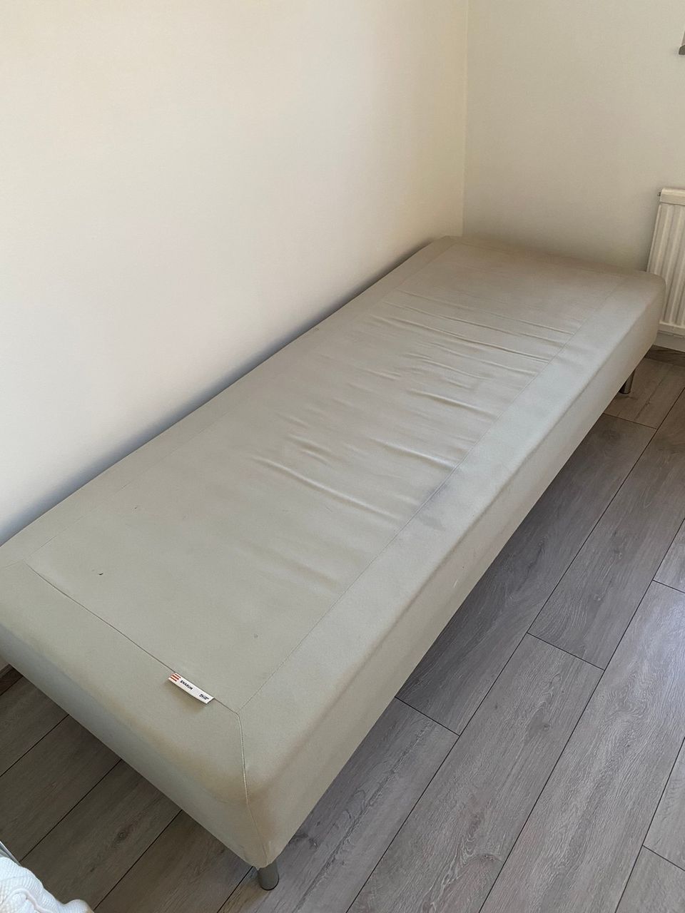 Ikea snarum sänky