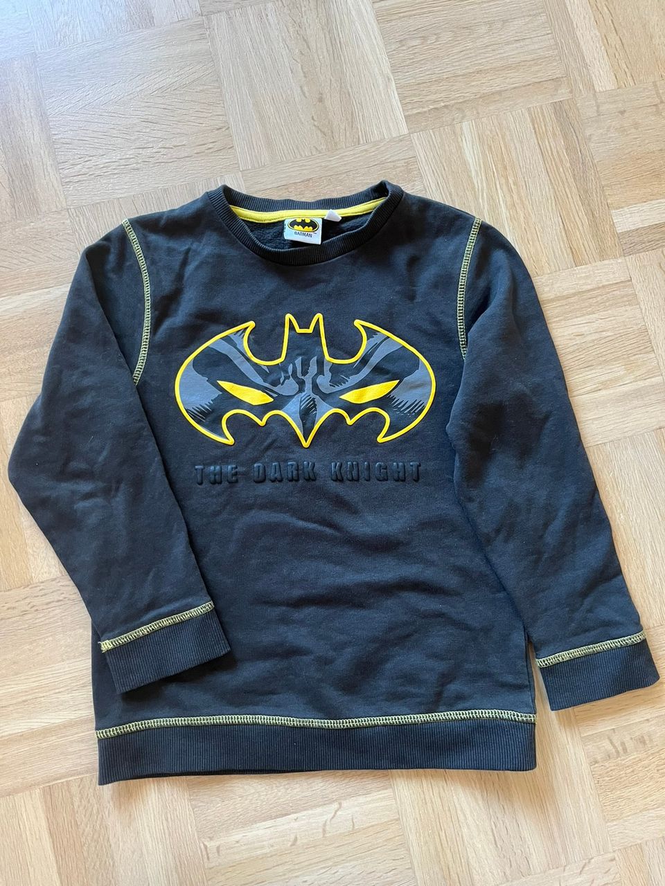 Uusi Batman -paita 128